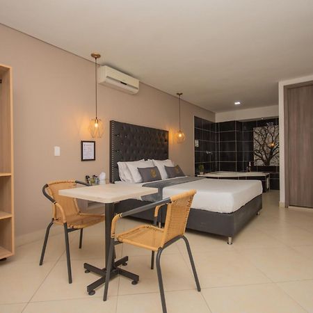 בלו Hotel Perlatto מראה חיצוני תמונה