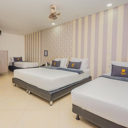 בלו Hotel Perlatto מראה חיצוני תמונה